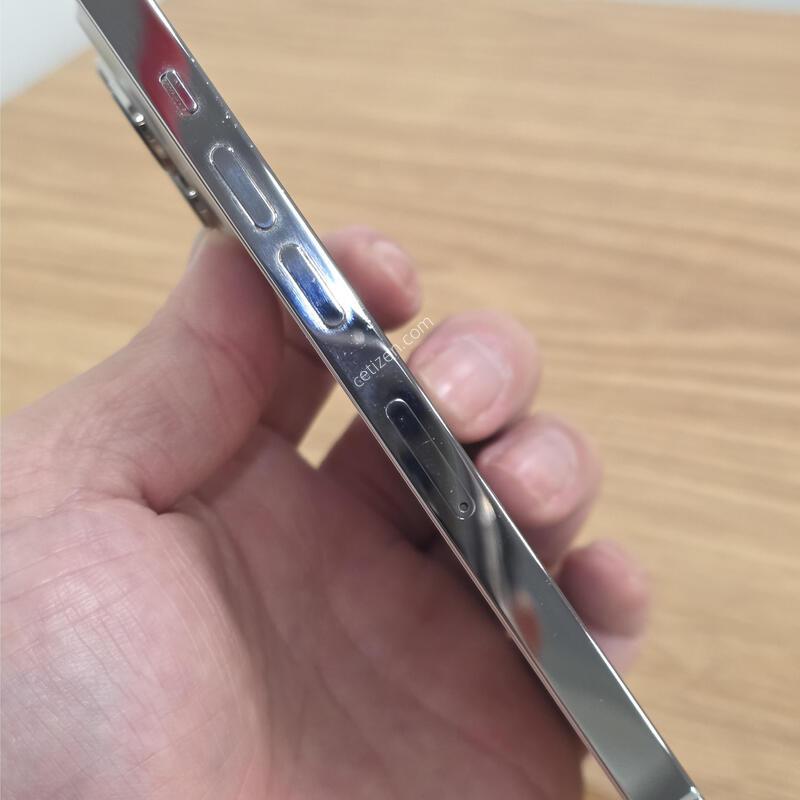 13���� 256GB