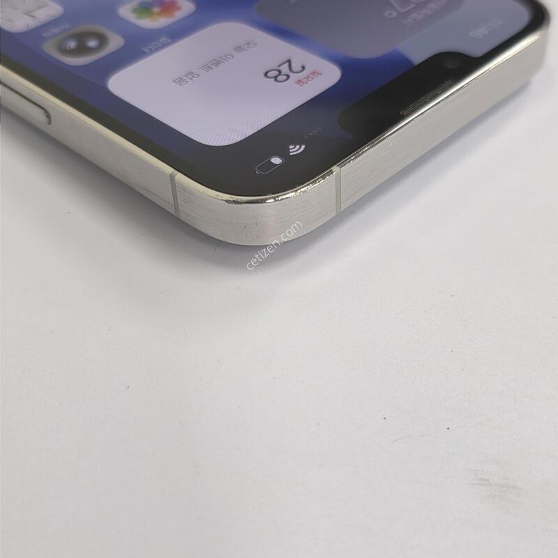 13���� 256GB