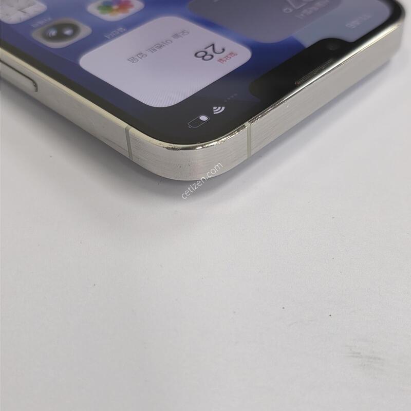 13���� 256GB