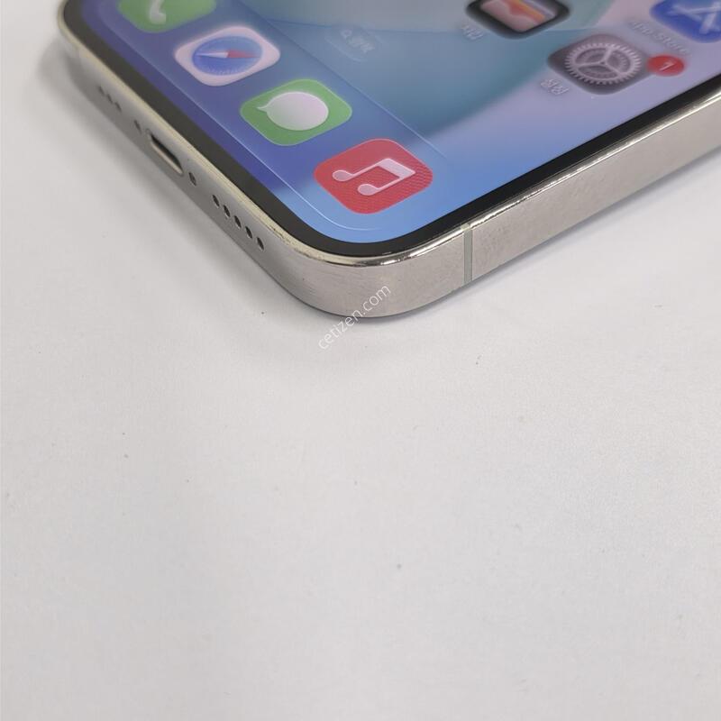 13���� 256GB