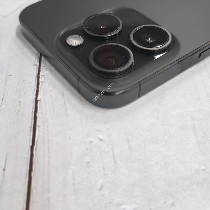 15���� 256GB