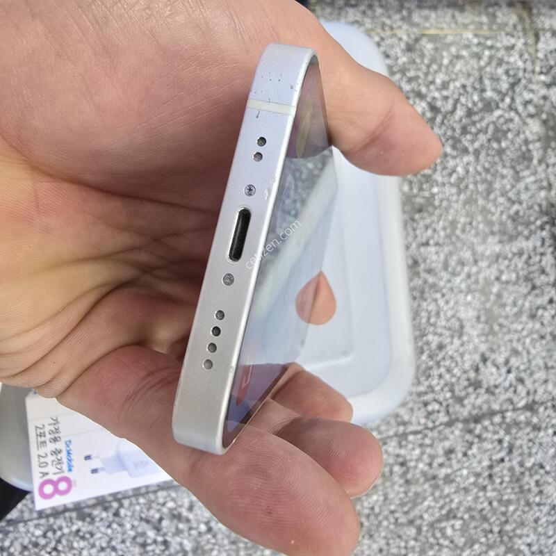 ������12�̴� 64G ȭ��Ʈ(���͸�79%) ����� �˴ϴ�