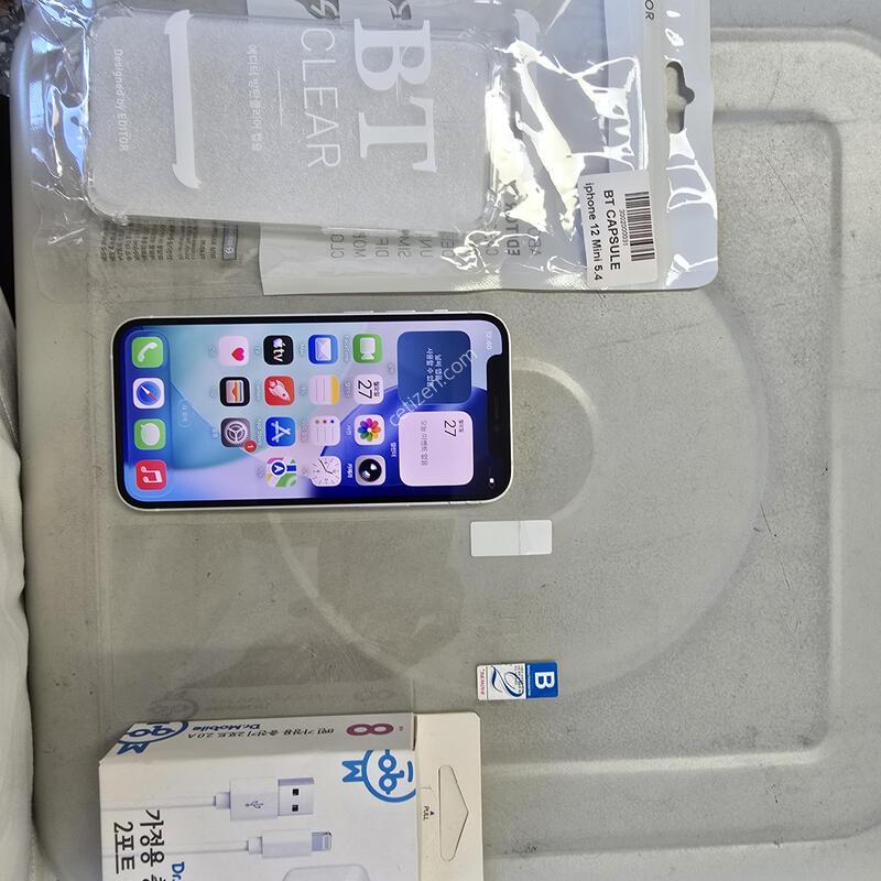 ������12�̴� 64G ȭ��Ʈ(���͸�79%) ����� �˴ϴ�