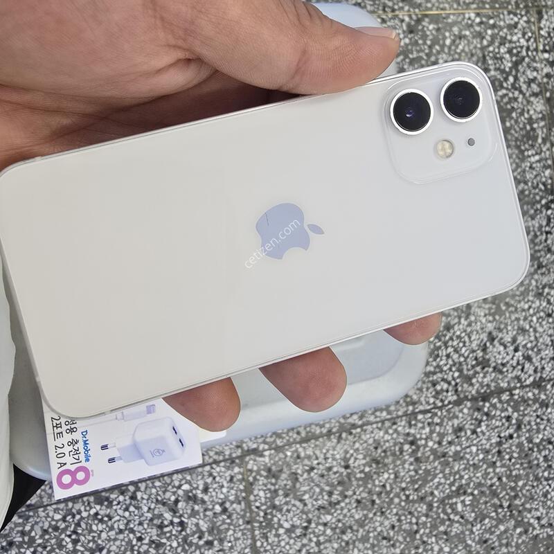 ������12�̴� 64G ȭ��Ʈ(���͸�79%) ����� �˴ϴ�