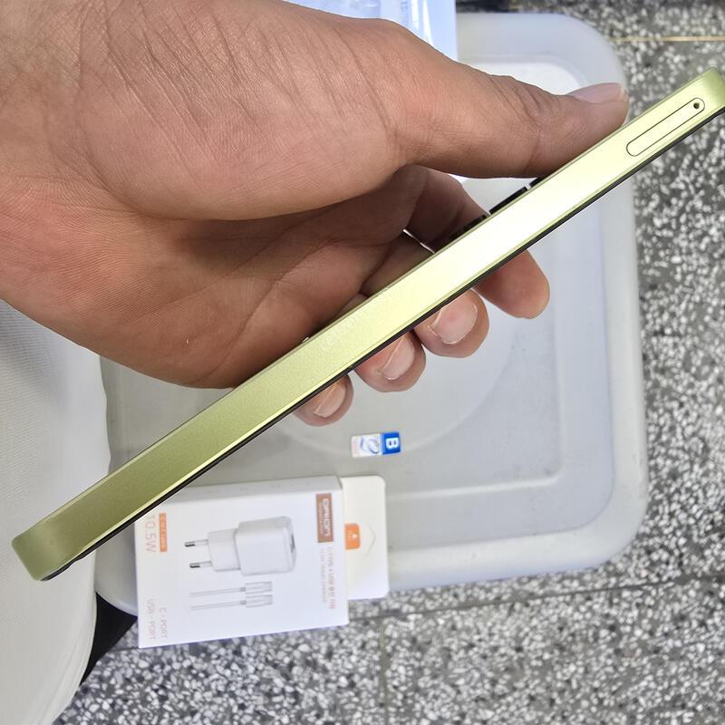 U+ ����3 (A156) 128G �׸� ����� �˴ϴ�