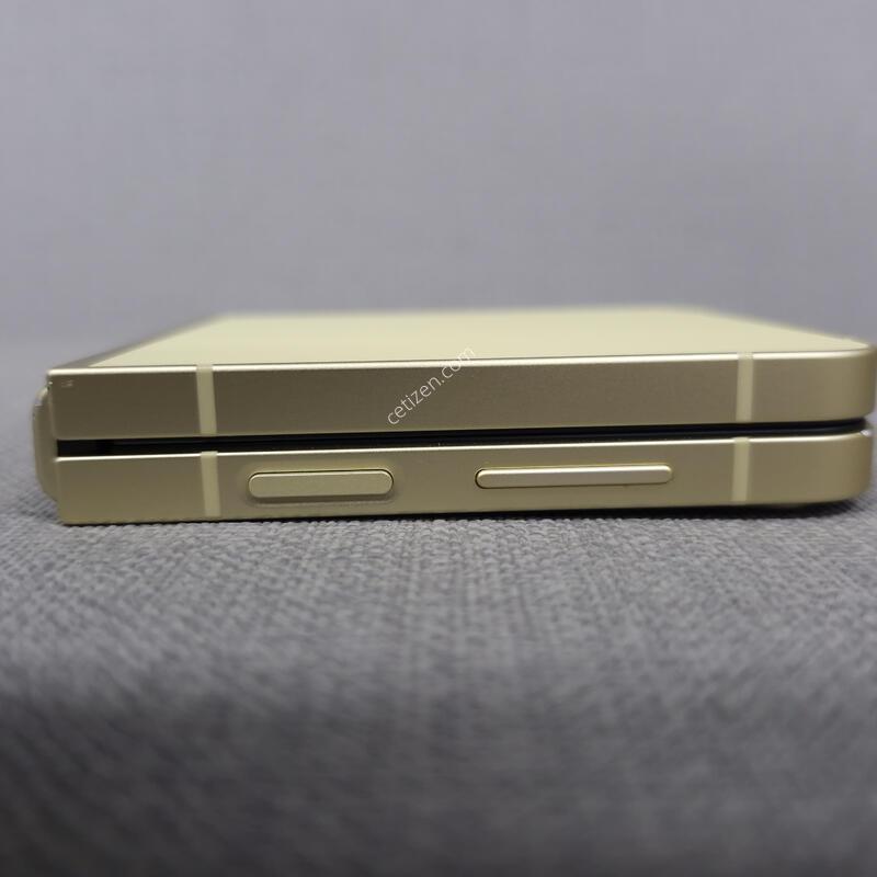[�Ｚ���񽺼��� ������ �̻��] Z �ø� 6 256G �Ǹ��մϴ�