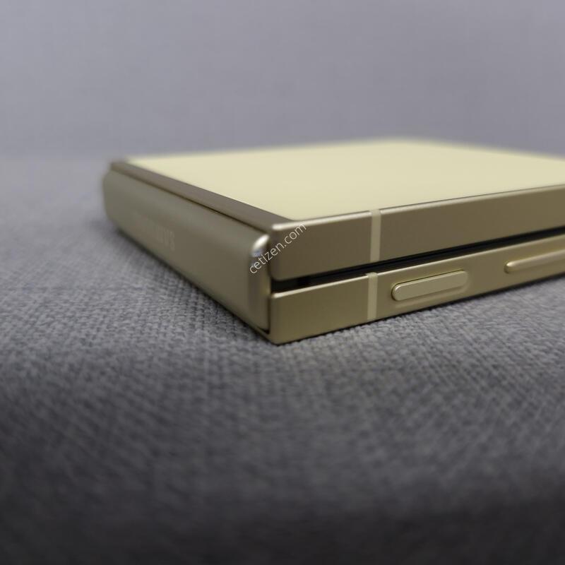 [�Ｚ���񽺼��� ������ �̻��] Z �ø� 6 256G �Ǹ��մϴ�