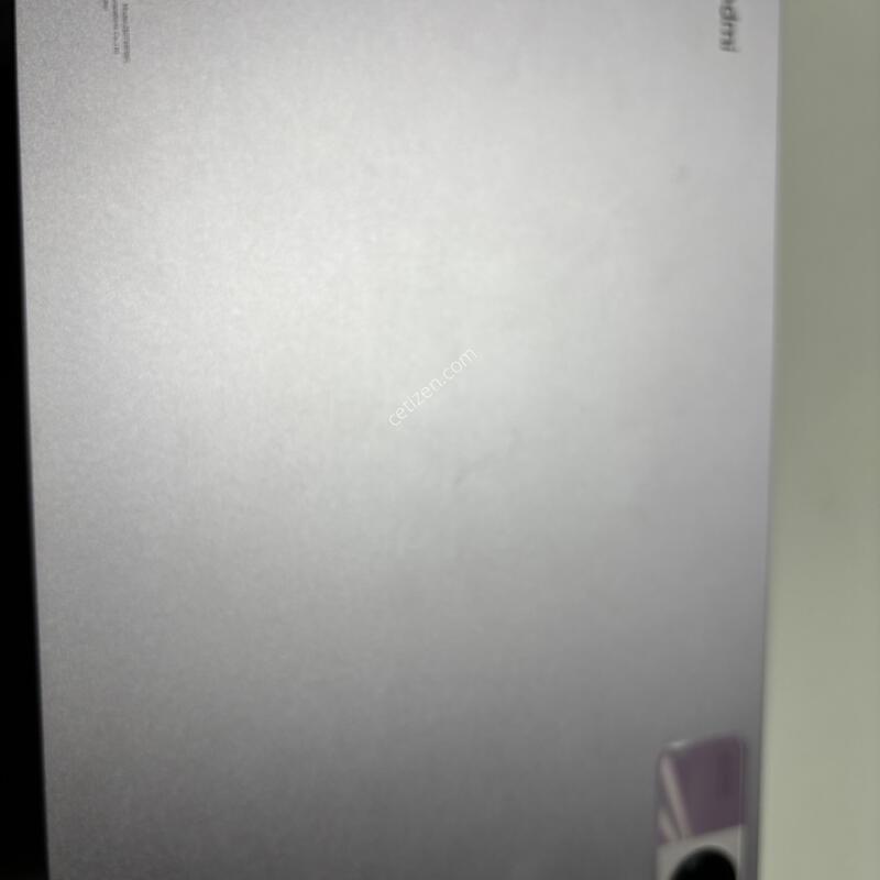 ������ ����� �е� SE �º���PC 4GB 23073RPBFL