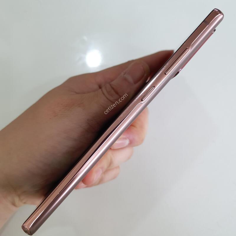 �����ó�Ʈ20 256G ���ܻ� ���±� �߰��� �����