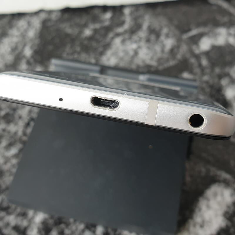 SK Q6 (X600S) �ǹ� (0111213)