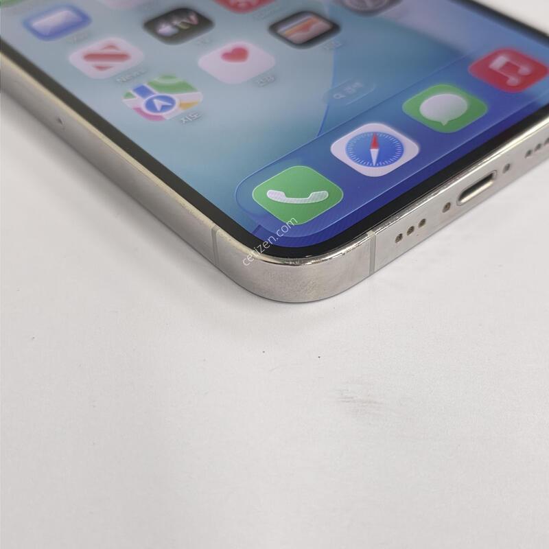 13���� 256GB