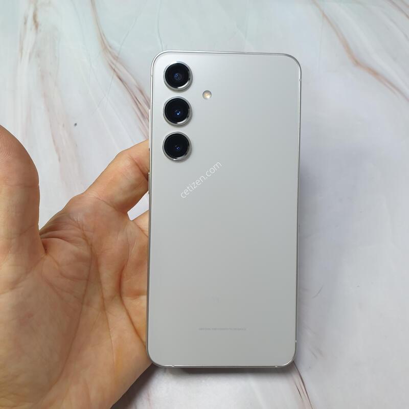 LG ������ S24 �׷��� 256G S�� �Ǹ��մϴ�