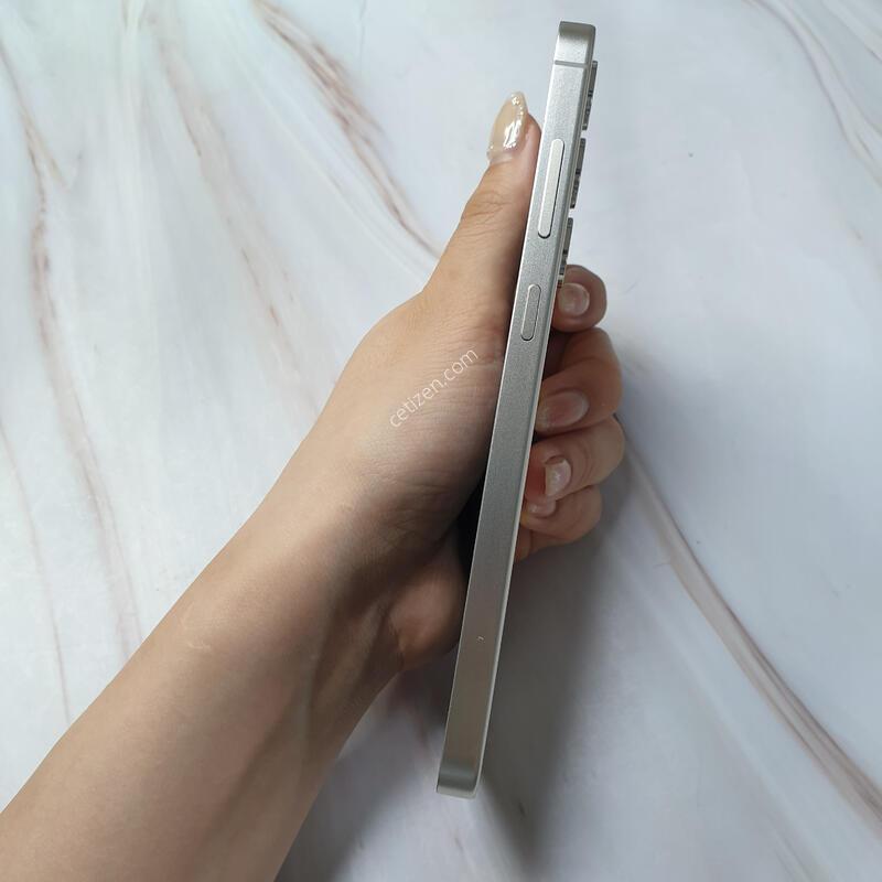 LG ������ S24+ ���ο� 256G A�� �Ǹ��մϴ�