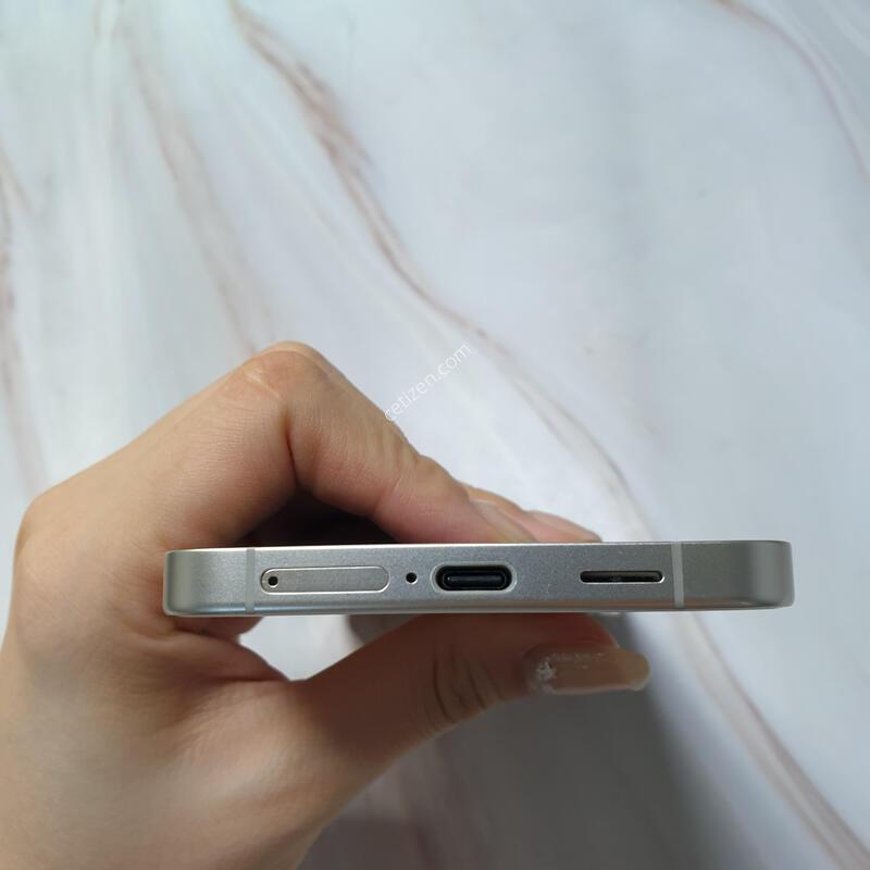 LG ������ S24+ ���ο� 256G A�� �Ǹ��մϴ�