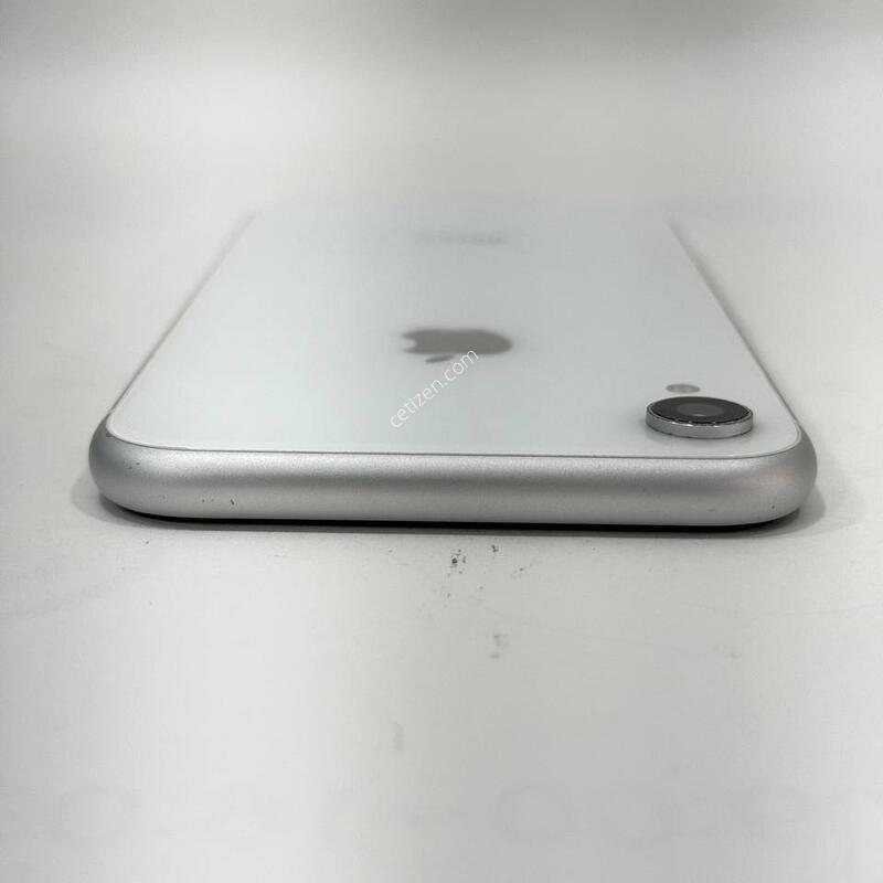 ������XR ȭ��Ʈ 64GB/74% Y2083
