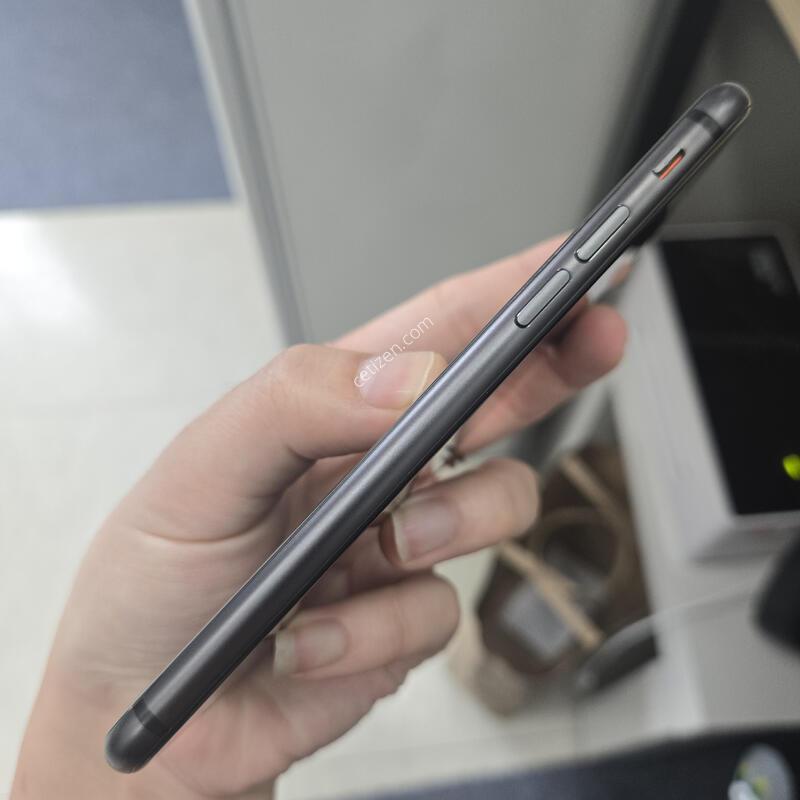 ������8 ���� 256GB ������������S�� ���͸�89%�缳����