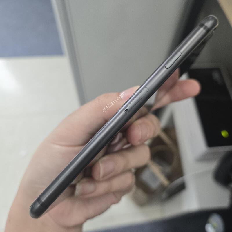 ������8 ���� 256GB ������������S�� ���͸�89%�缳����