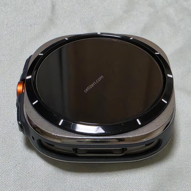 �����ÿ�ġ��Ʈ�� GPS+cellular �Ǹ��մϴ�.