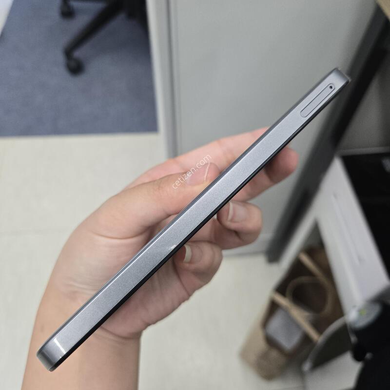 ������ ���̵�7 �׷��� 128GB �ܰ������ܻ���