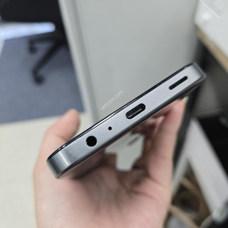 ������ ���̵�7 �׷��� 128GB �ܰ������ܻ���