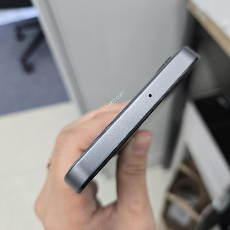 ������ ���̵�7 �׷��� 128GB �ܰ������ܻ���