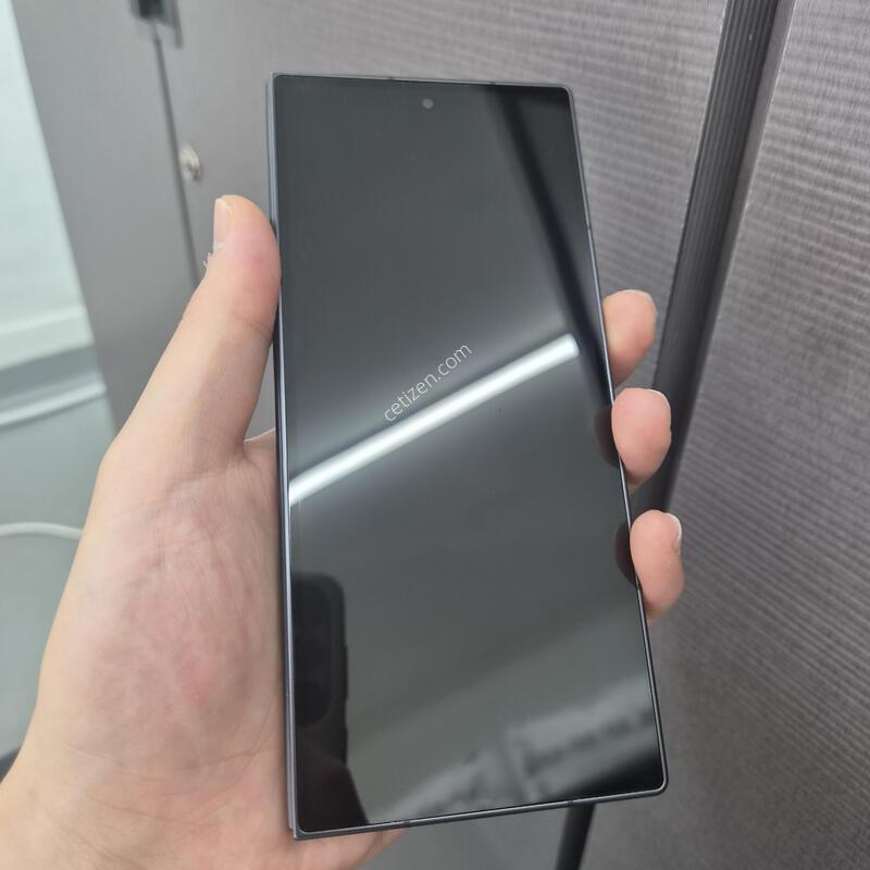 ����������7 512GB