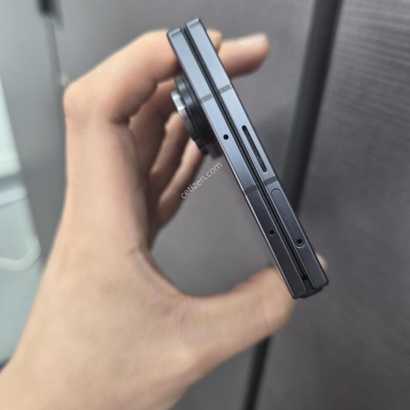 ����������7 512GB