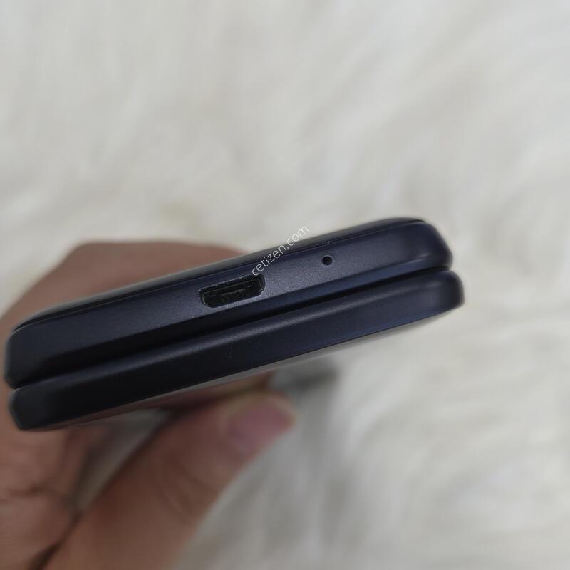 ����2 925