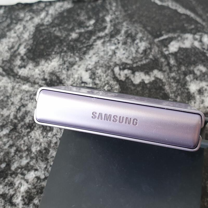 SK ������Z�ø�3 (F711N) ���� 256�Ⱑ (4296188)