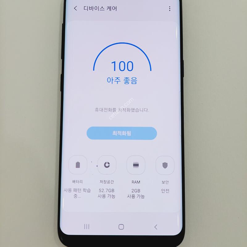 ������S8