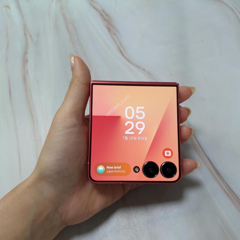 LG ������ Z�ø�7 5G �ڶ����� 256G S�� �Ǹ��մϴ�