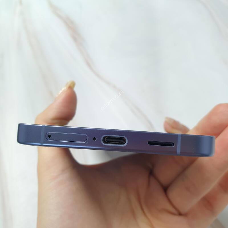 LG ������ S24+ ���̿÷� 256G A�� �Ǹ��մϴ�