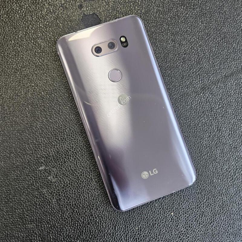 ������ ����V30S �������� �ܸ��� �߰���
