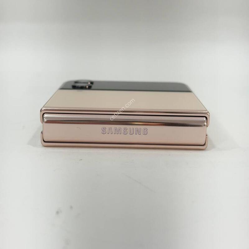 ������Z�ø�4 ���256GB Y2105