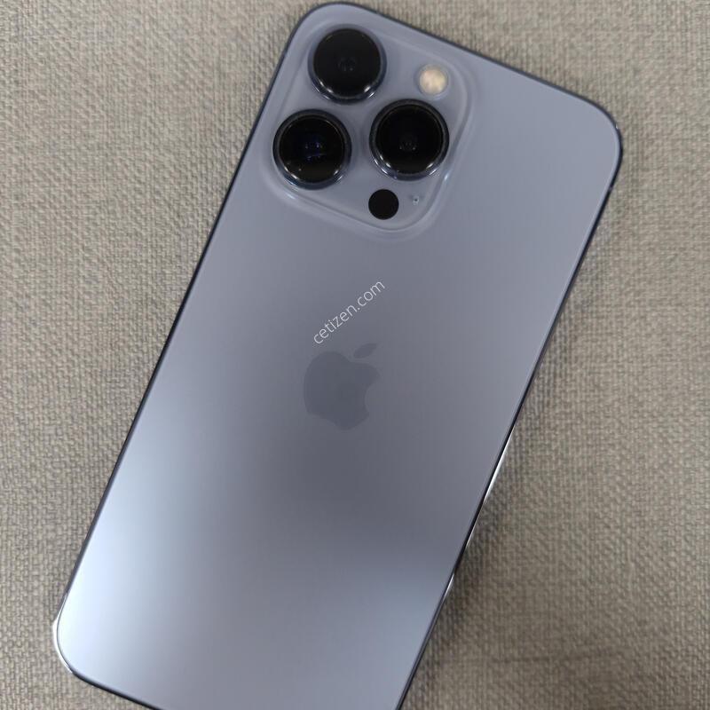 [�ܻ�, ��ȭ, �� ����] ������ 13 ���� 256G �Ǹ��մϴ�