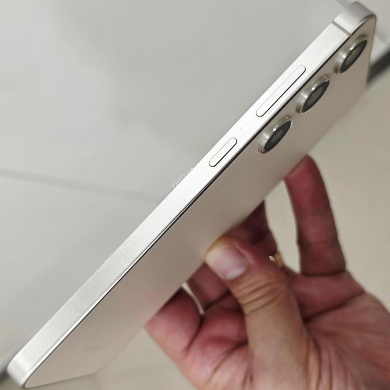 ������ S24 �÷��� ũ���� 512GB ���� A�� �Ǹ�