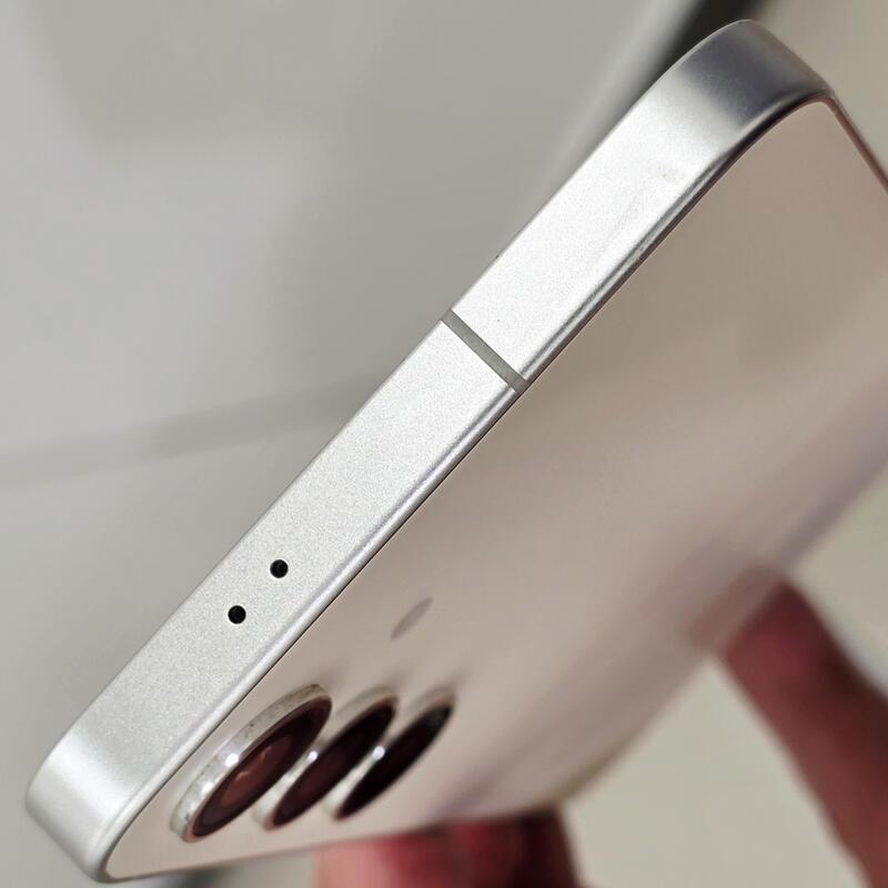 ������ S24 �÷��� ũ���� 512GB ���� A�� �Ǹ�
