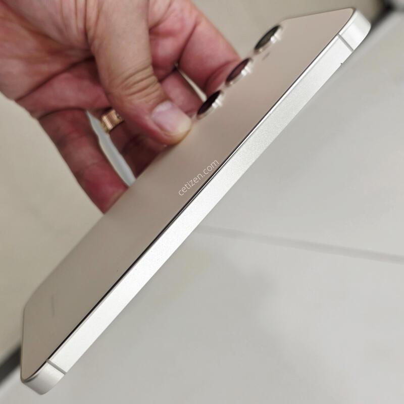 ������ S24 �÷��� ũ���� 512GB ���� A�� �Ǹ�
