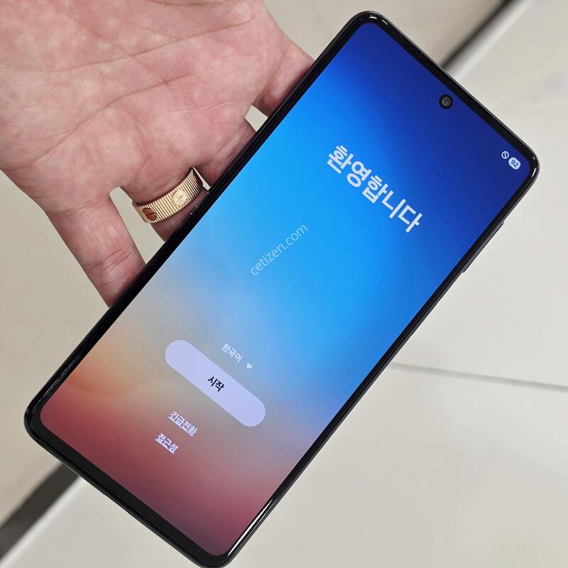 ������ ����3 128GB �׷��� ������ �� �Ǹ�
