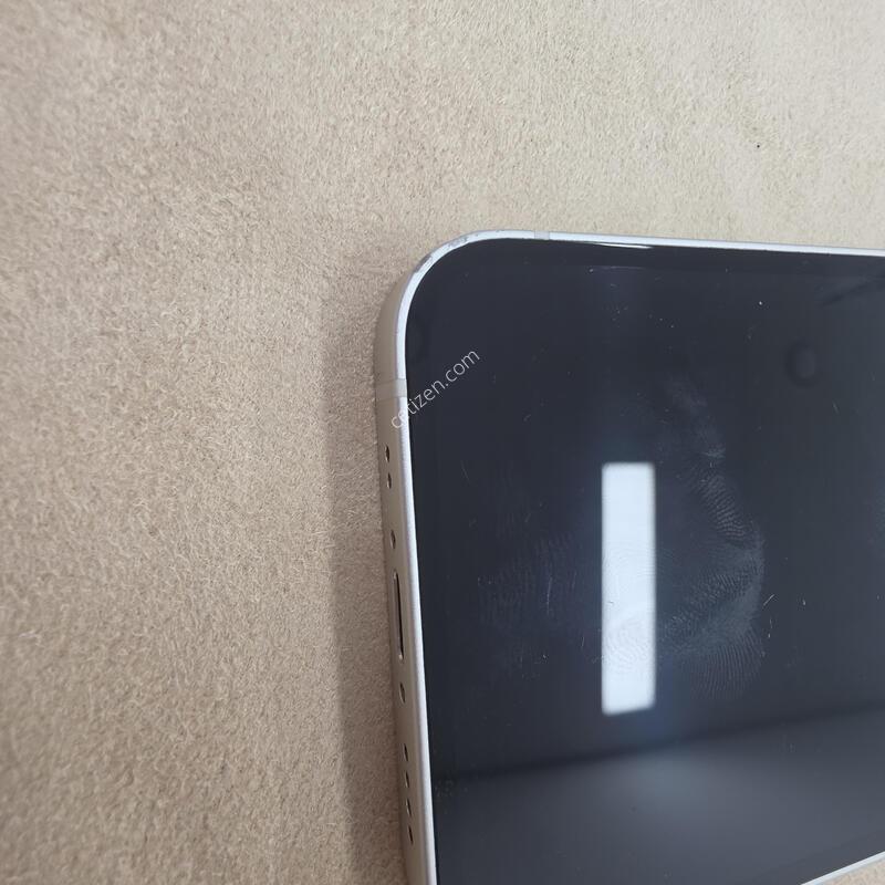 ������13�̴� 128 GB ȭ��Ʈ