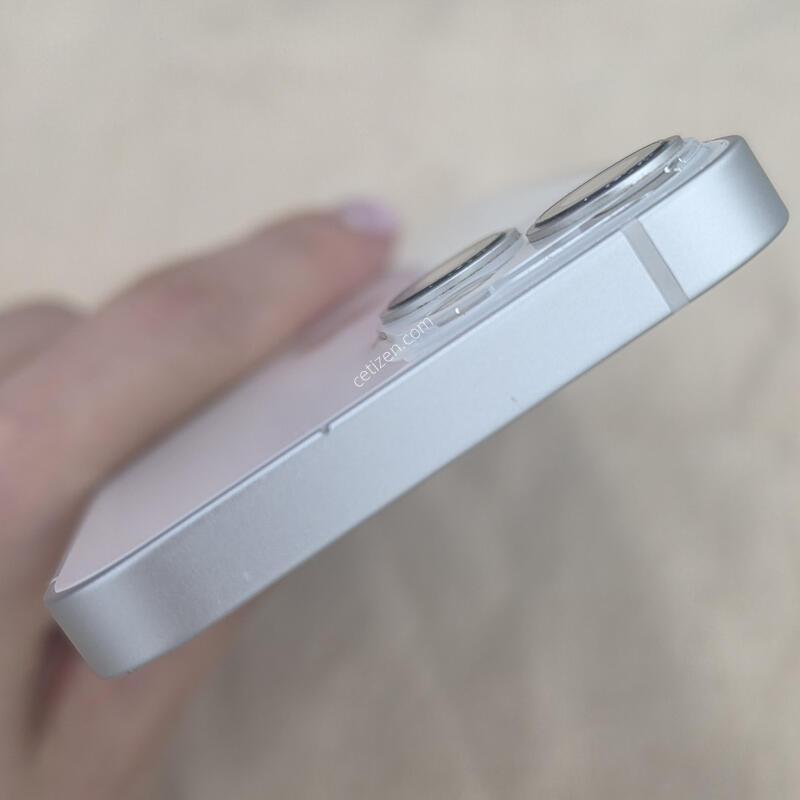 ������13�̴� 128 GB ȭ��Ʈ