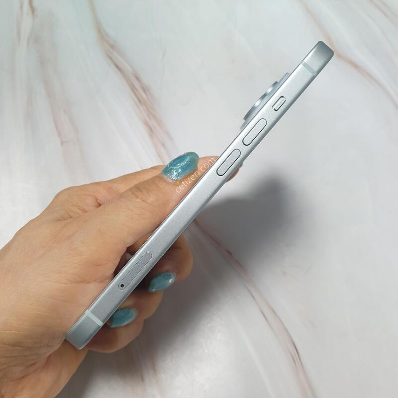 ������15 ���� 128G A�� �Ǹ��մϴ�