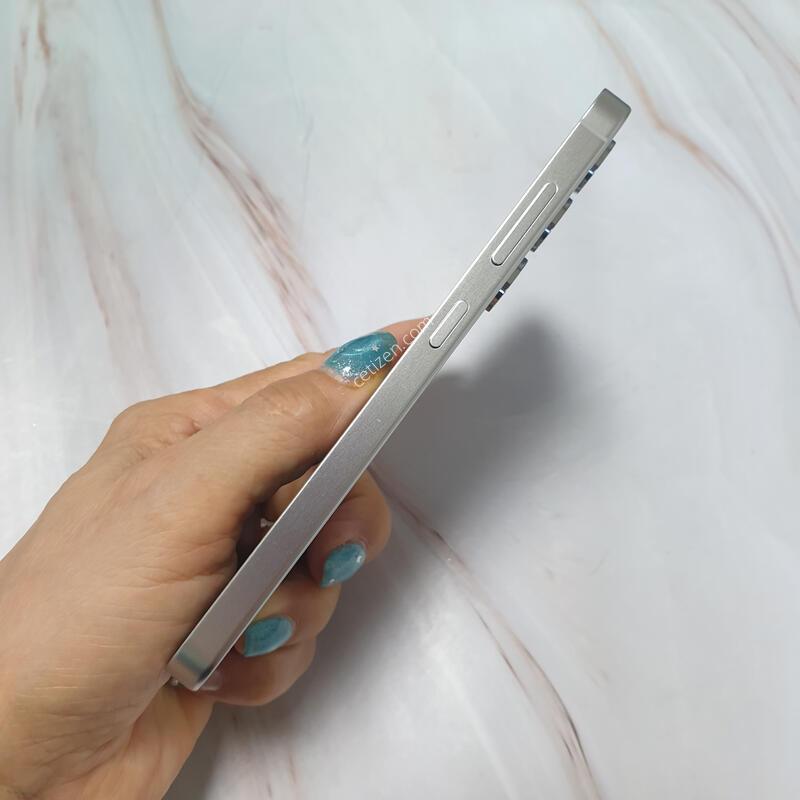 LG ������ S24 �׷��� 256G S�� �Ǹ��մϴ�