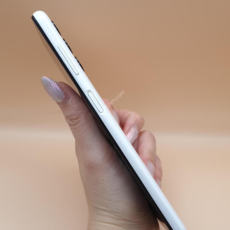 ������ ���̵�6 (A136) ȭ��Ʈ 128�Ⱑ �Ǹ��մϴ�