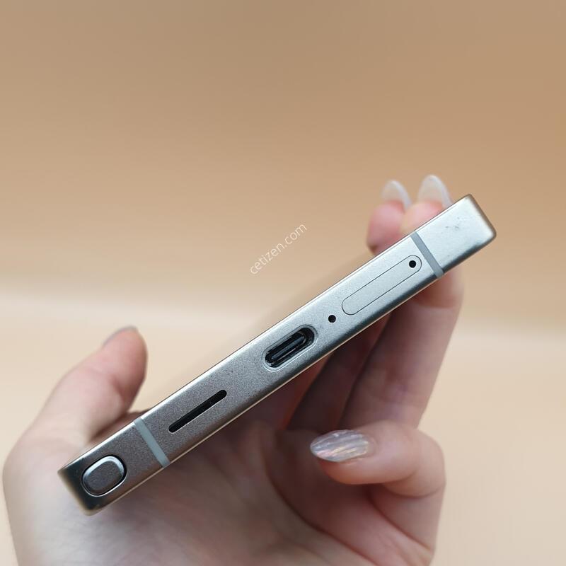 ������S25��Ʈ�� ƼŸ������ 256�Ⱑ S�� �Ǹ��մϴ�-S938
