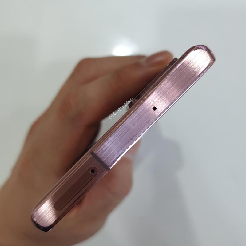 �����ó�Ʈ20 256G ���ܻ� ���±� �߰��� �����