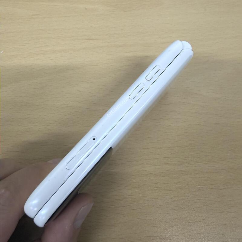 ��Ÿ������2 ȭ��Ʈ A�� 32GB