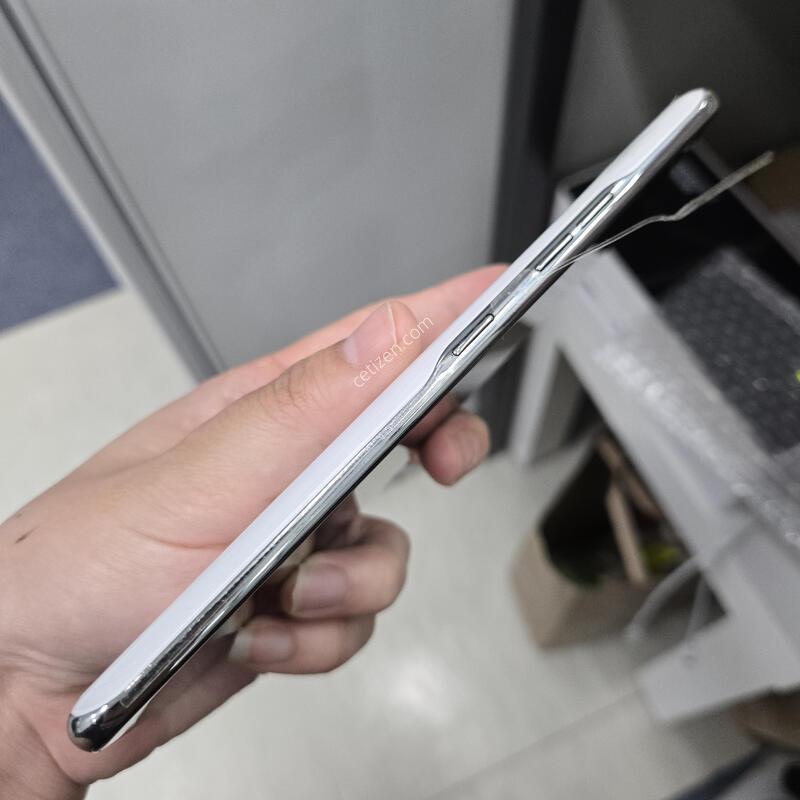 LG Q92 ȭ��Ʈ 128GB SSSS�޹��ܻ���±�