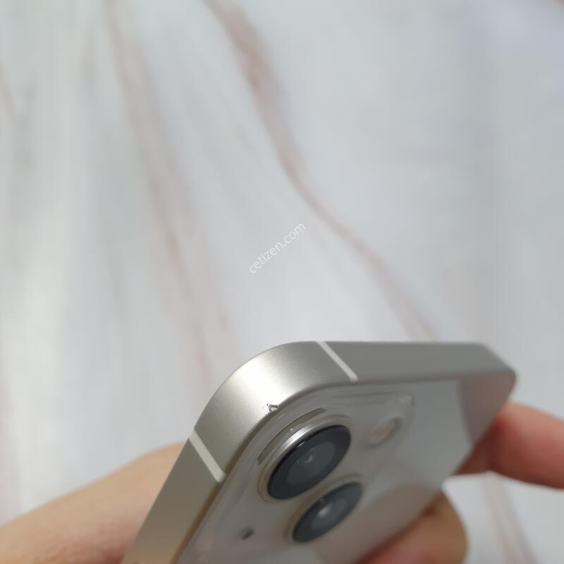 ������13�̴� ȭ��Ʈ 128G ������ �Ǹ��մϴ�