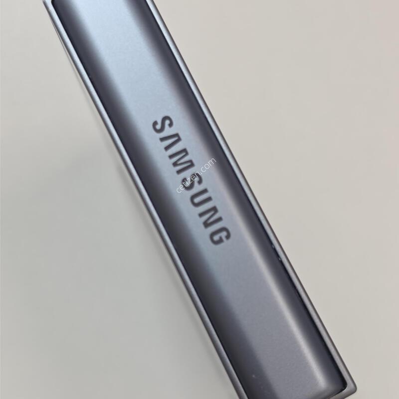 �ø�6 256GB
